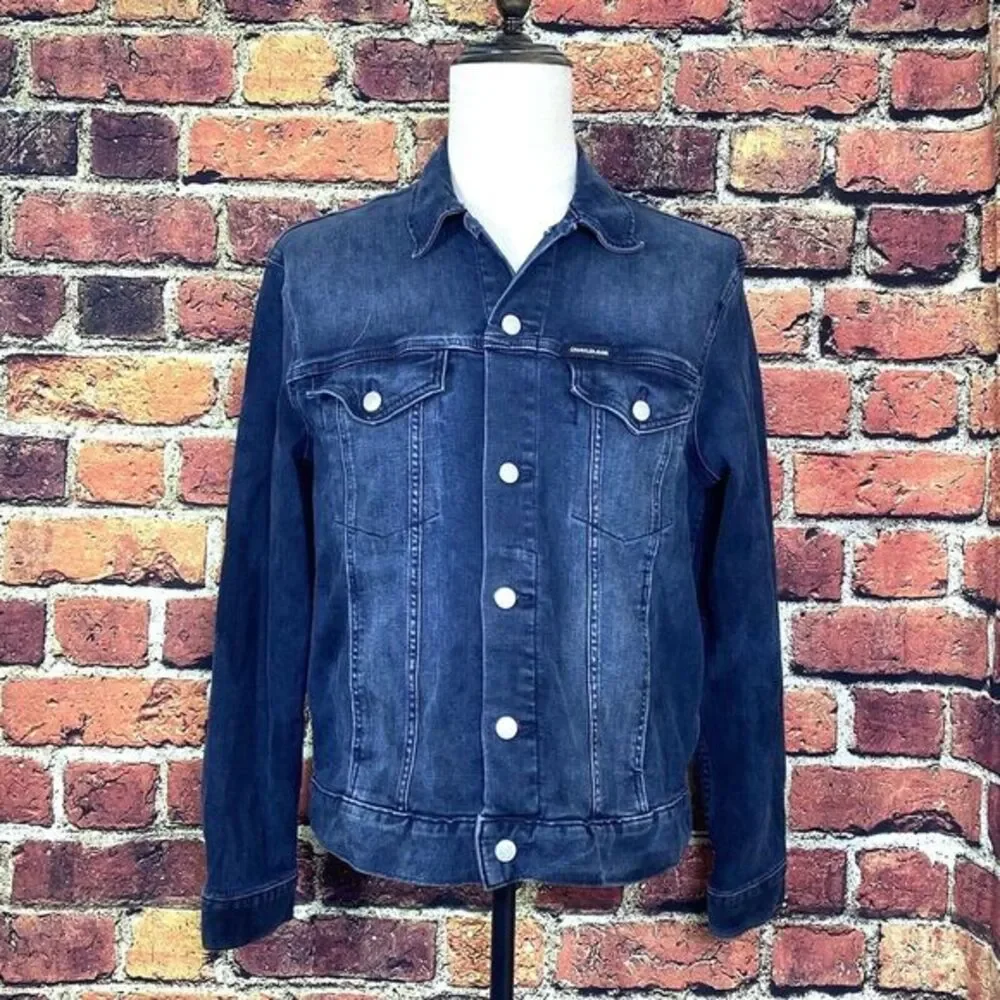 Calvin Klein Men's Denim Jacket Size Medium‎ Dark Blue Wash Stretch